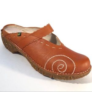 El Naturalista YGGDRASIL Leather Mary Jane Clog 11